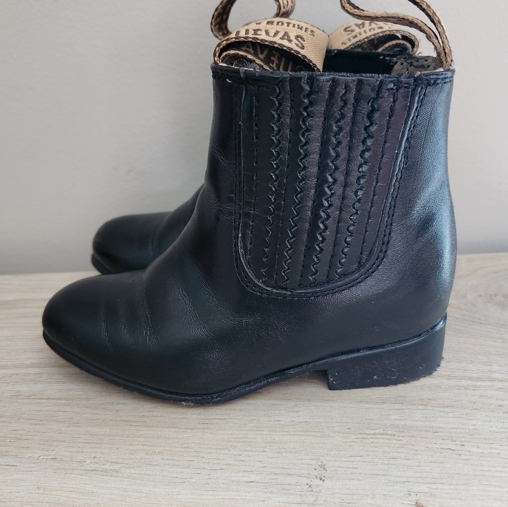 Botas Cuevas Black Leather‎ Chelsea Boots Kids Size 9